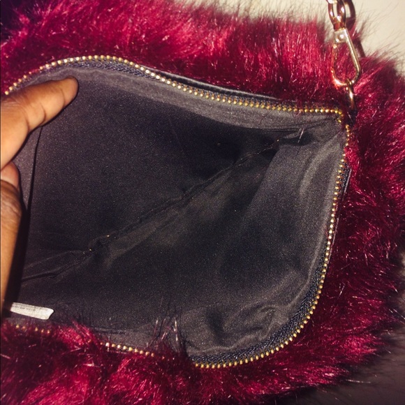 Red Burgundy handbag crossbody gold chain purse - Picture 8 of 11